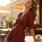 Daniela - Macacão elegante com decote em V