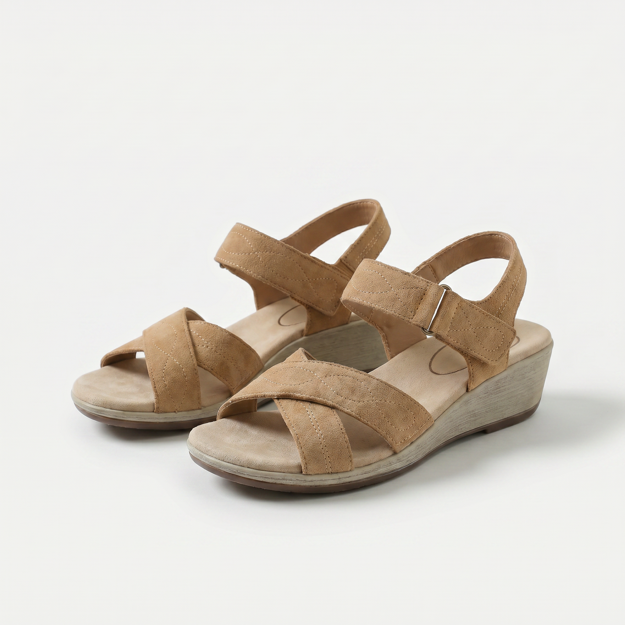 Holly – Calor Natural em Castanho Camelo Suave